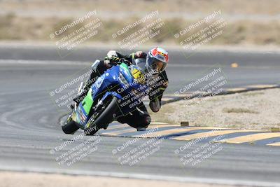 media/Apr-20-2025-CVMA (Sun) [[39090e8767]]/Race 11-500-350 Supersport (Holeshot)/